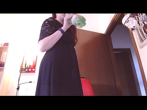 ❤️ Submisivní otrokyně, která miluje špinavé a svůdné kalhotky, je po zhlédnutí tohoto videa nucena masturbovat! ❌ Sex video u nás ❌